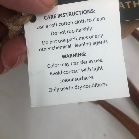 Round Wicker Women’s cross body purse W/handle - Picture 11 of 13